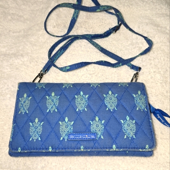 Vera Bradley Turtle Print Wristlet,Wallet Crossbody Bag 8"x4" - Picture 2 of 5
